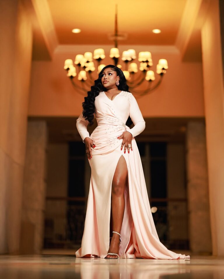 ruthkadiri_307409cf72fc4c0dac5c045491f837a3