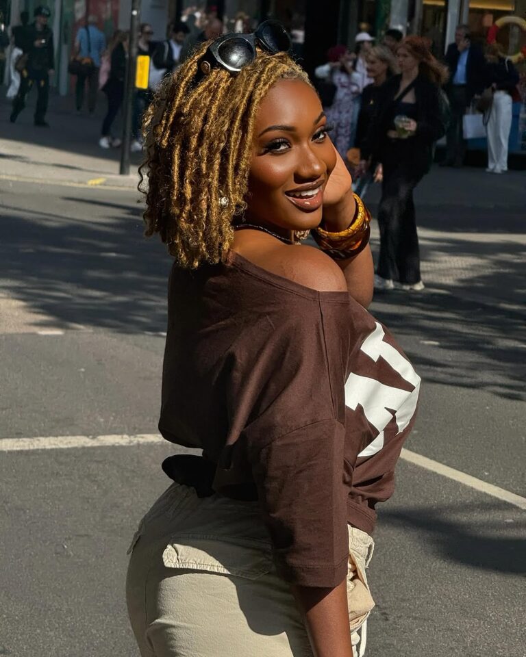 wendyshayofficial_f5bb087f103d416288c21a3b86c6c0c2