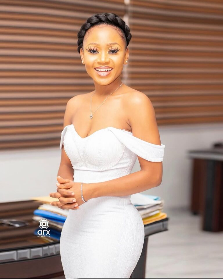 akuapem_poloo_317be3d71525493bac66655d35ad6142